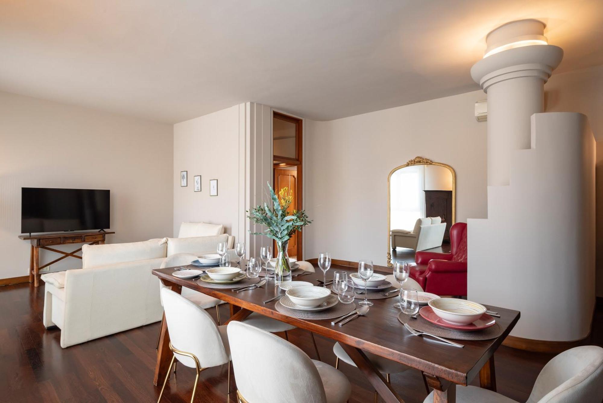 Porta Nuova Apartment *